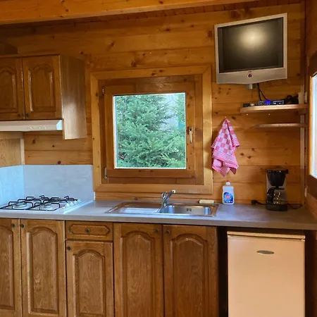 Camping-Chalets La Faviere Lac des Rouges Truites Extérieur photo