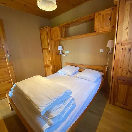 Camping-Chalets La Faviere Lac des Rouges Truites Extérieur photo