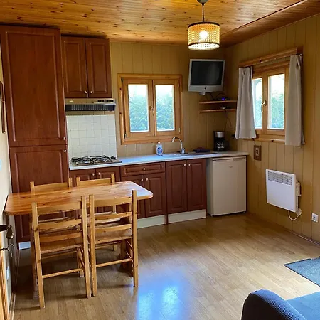 Camping-Chalets La Faviere Lac des Rouges Truites Extérieur photo