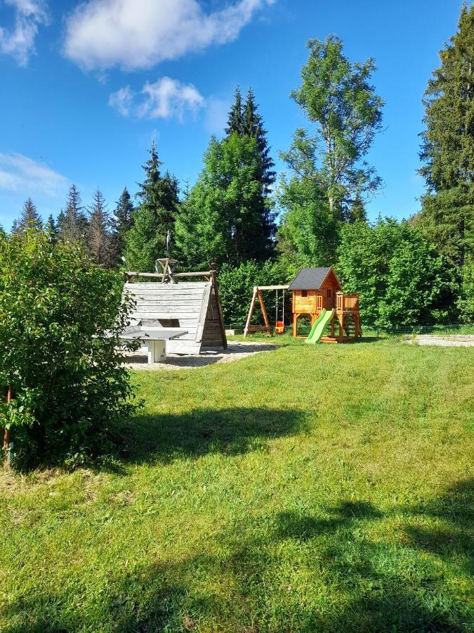 Camping-chalets La Faviere Campsite 2*